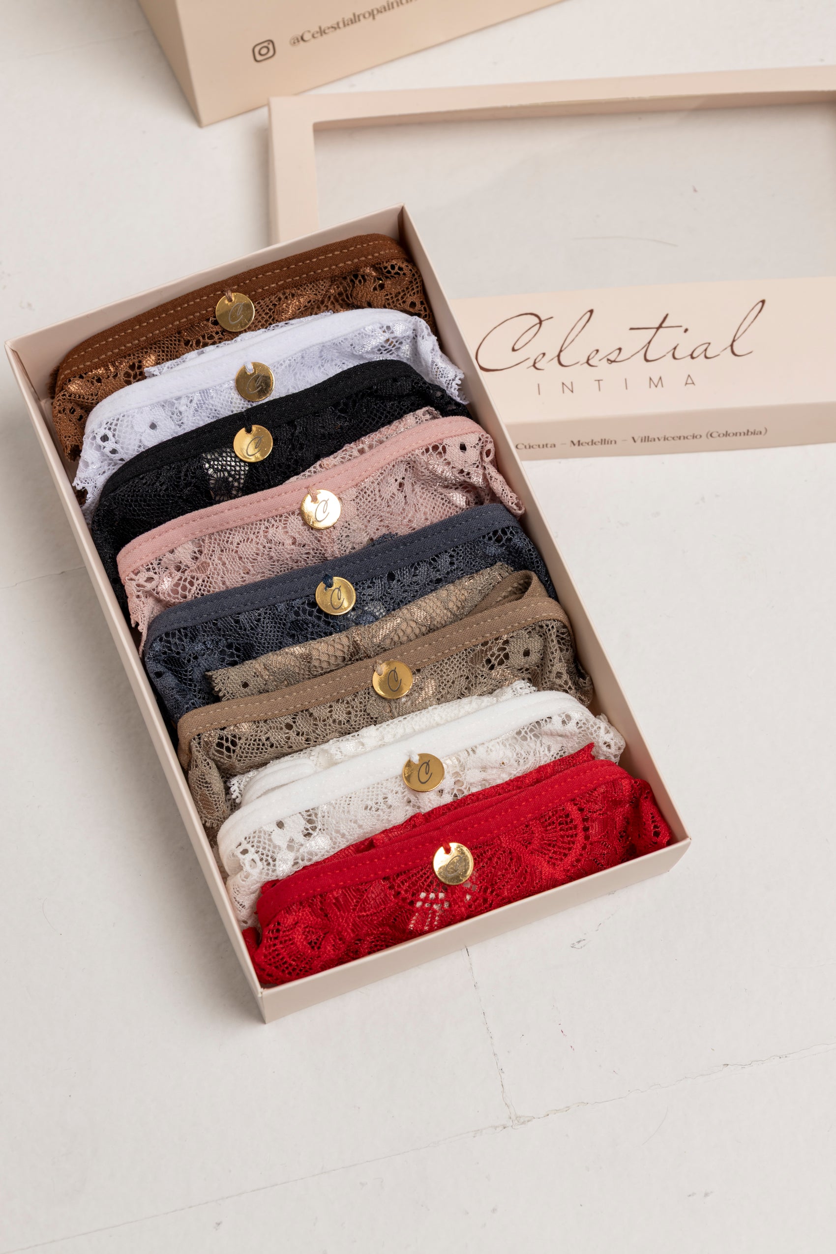 Basic lace pantyhose pack x 7