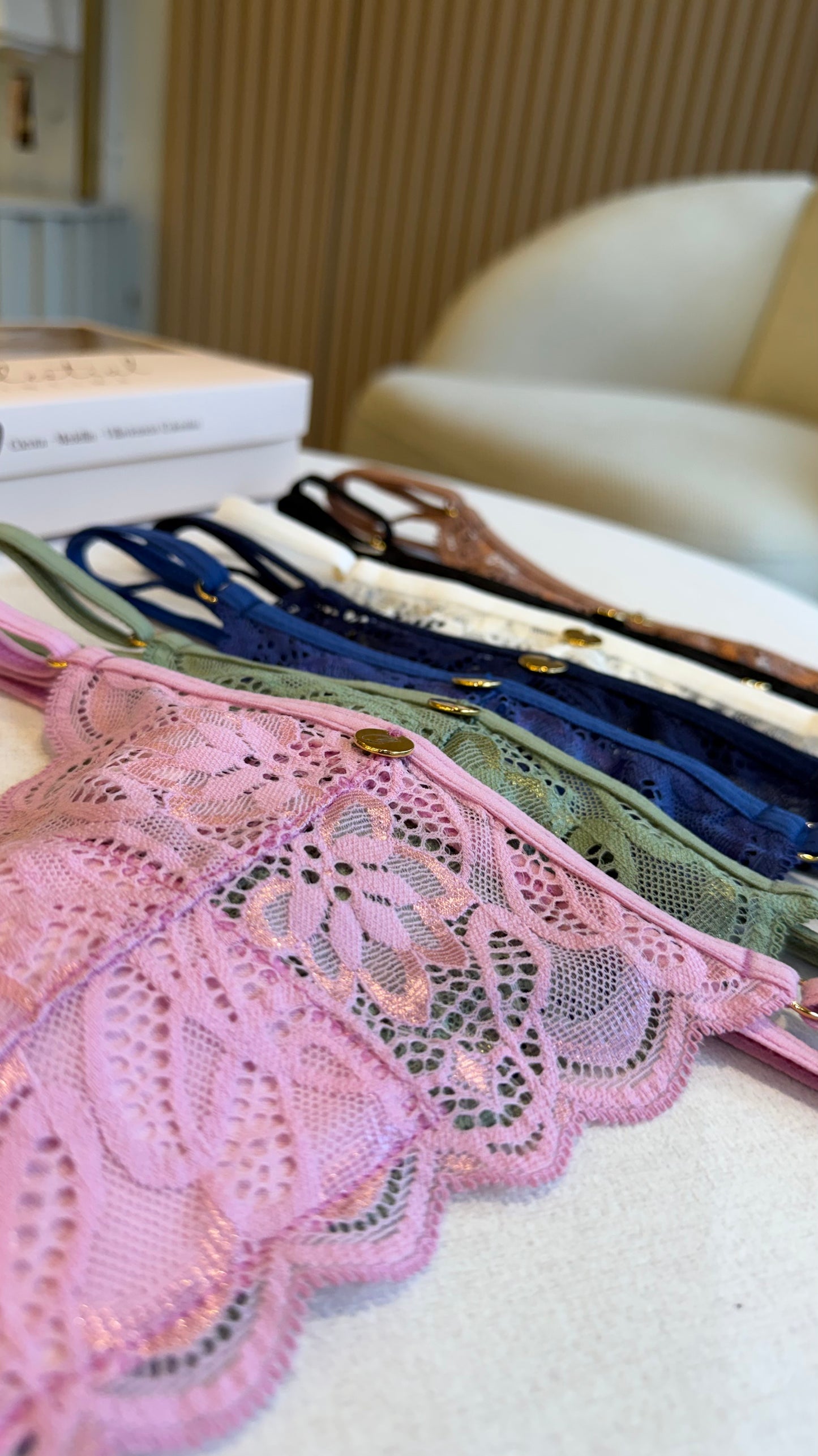 Basic lace pantyhose pack x 7